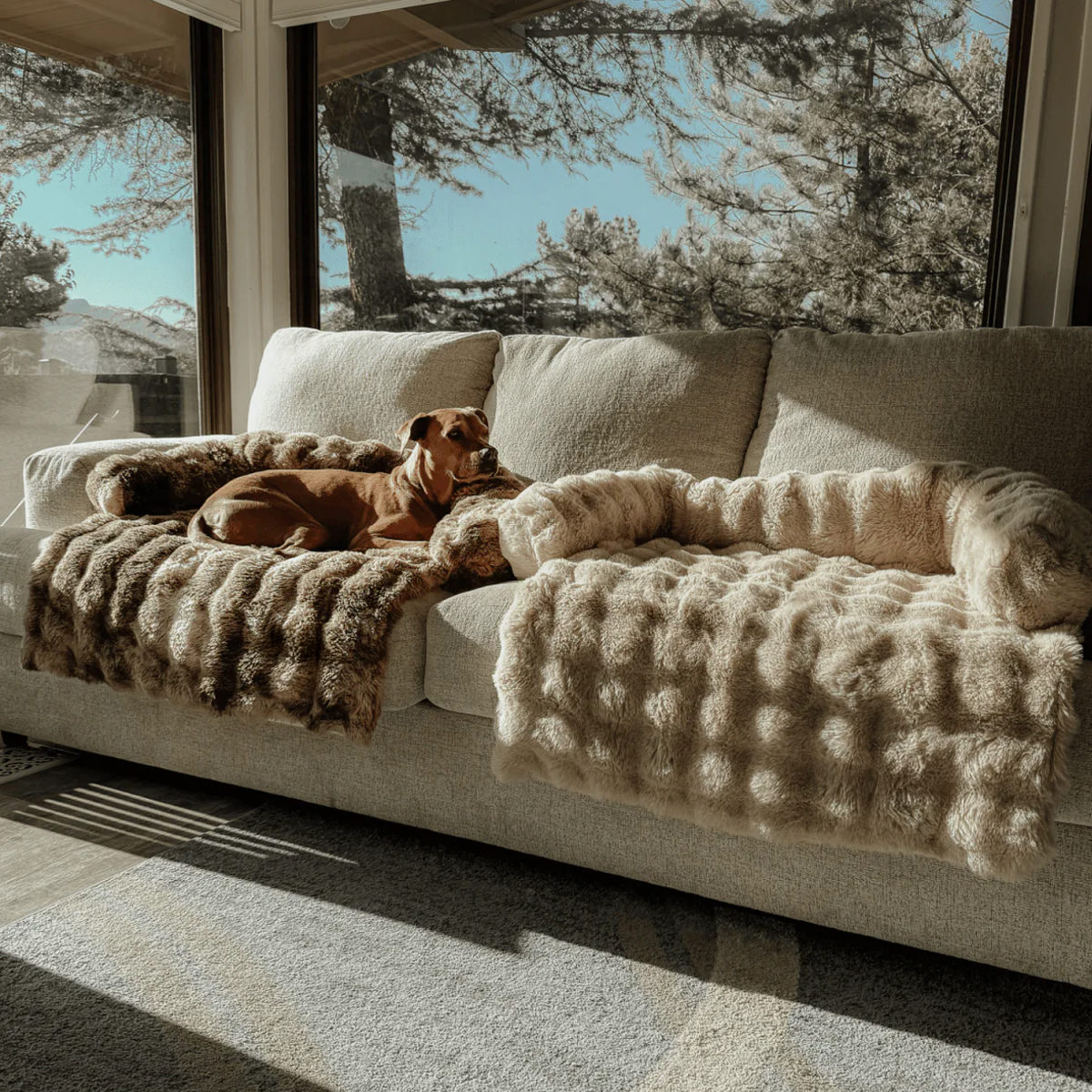 SnuggieBed - Pluche Donutbed voor Honden & Katten
