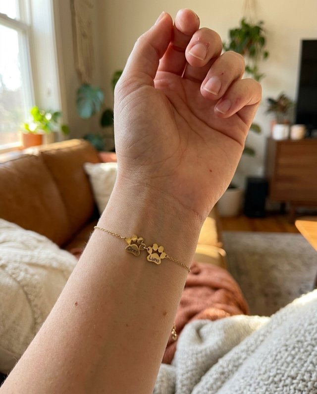 Klantfoto PawBond pootjesarmband van Ingrid B.